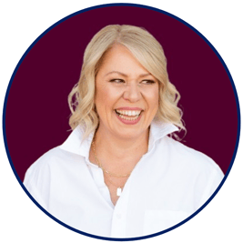 Elisabeth Pickle - Headshot